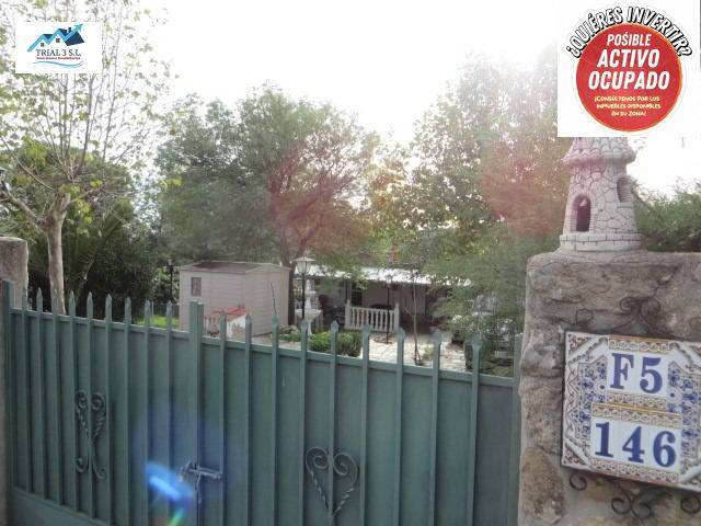 Casa-chalet en Venta en Calle HUELVA en Villa del Prado