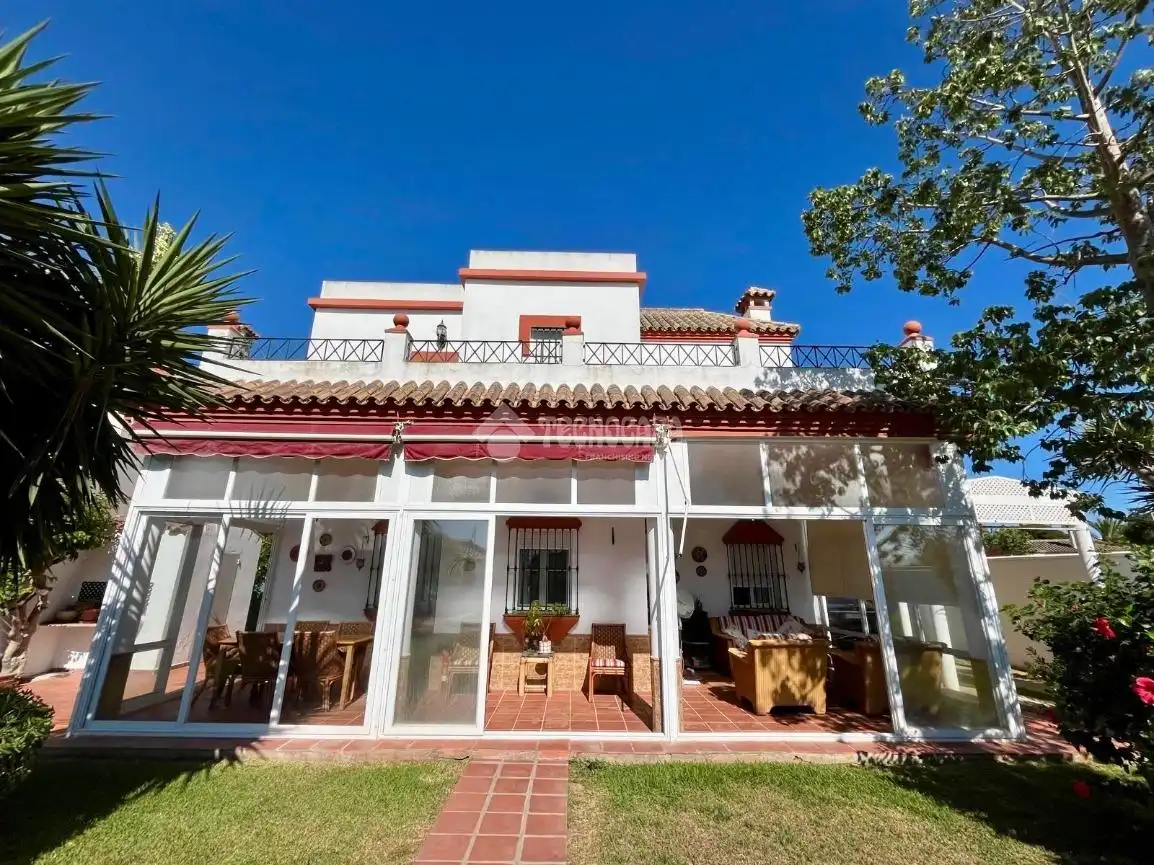 Casa con jardín en venta en Núcleo urbano, imagen 32