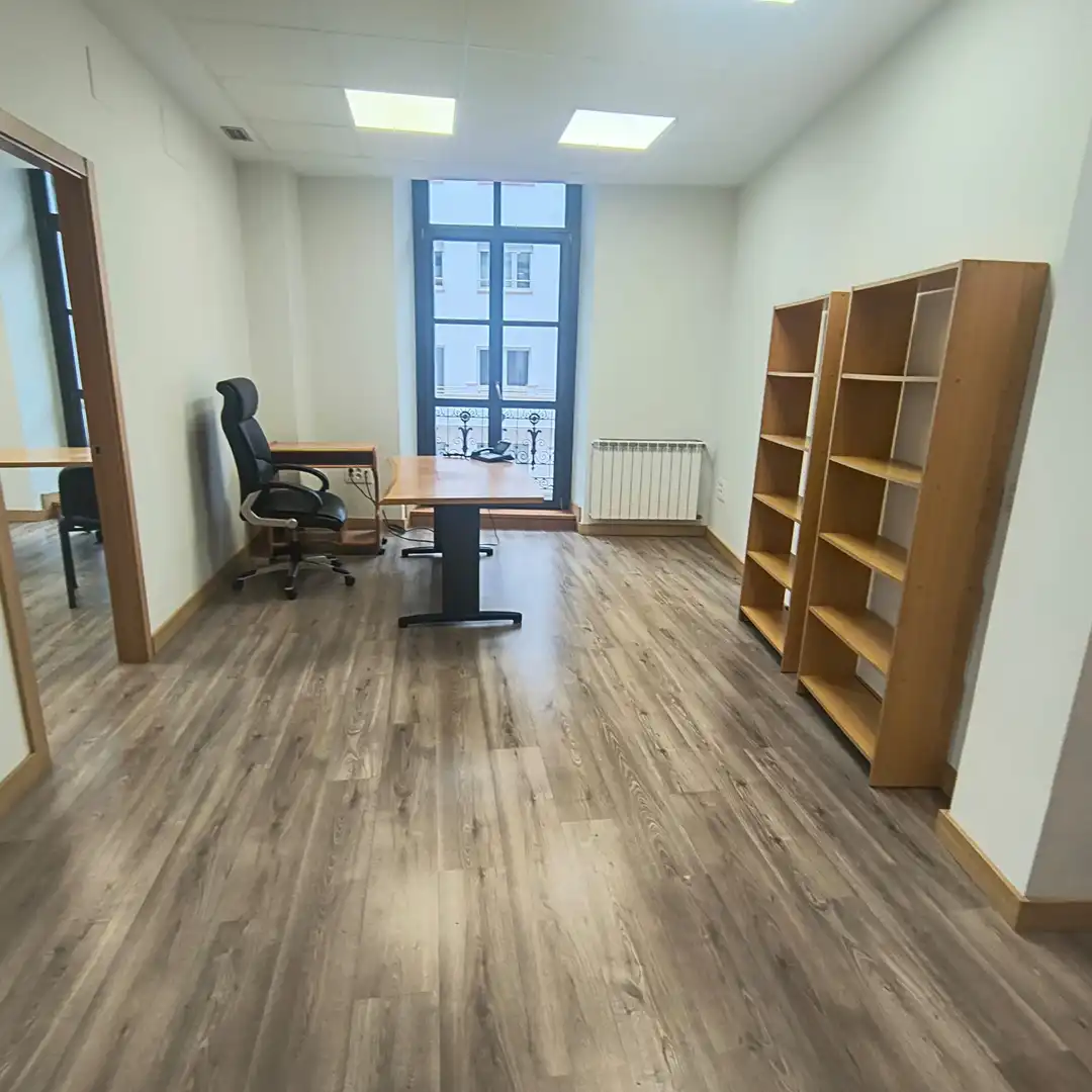 Büro mit Terrasse zur Miete in Calle Uría 16, imagen 8