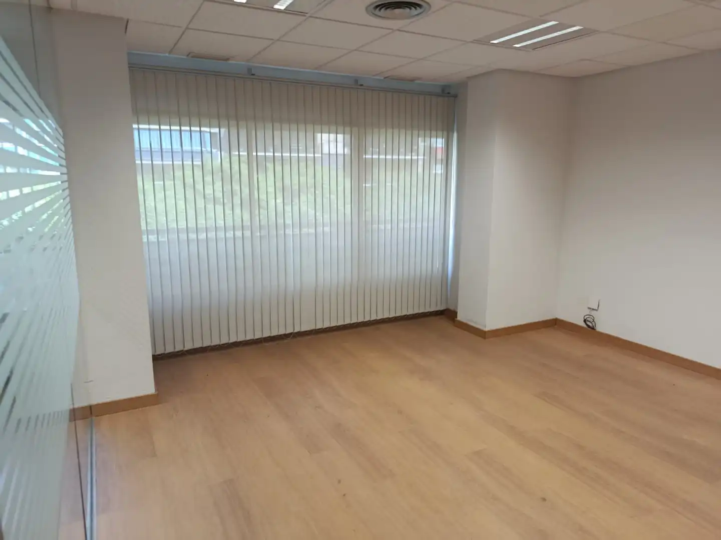 Büro mit Aufzug zum Verkauf in Nova, imagen 30