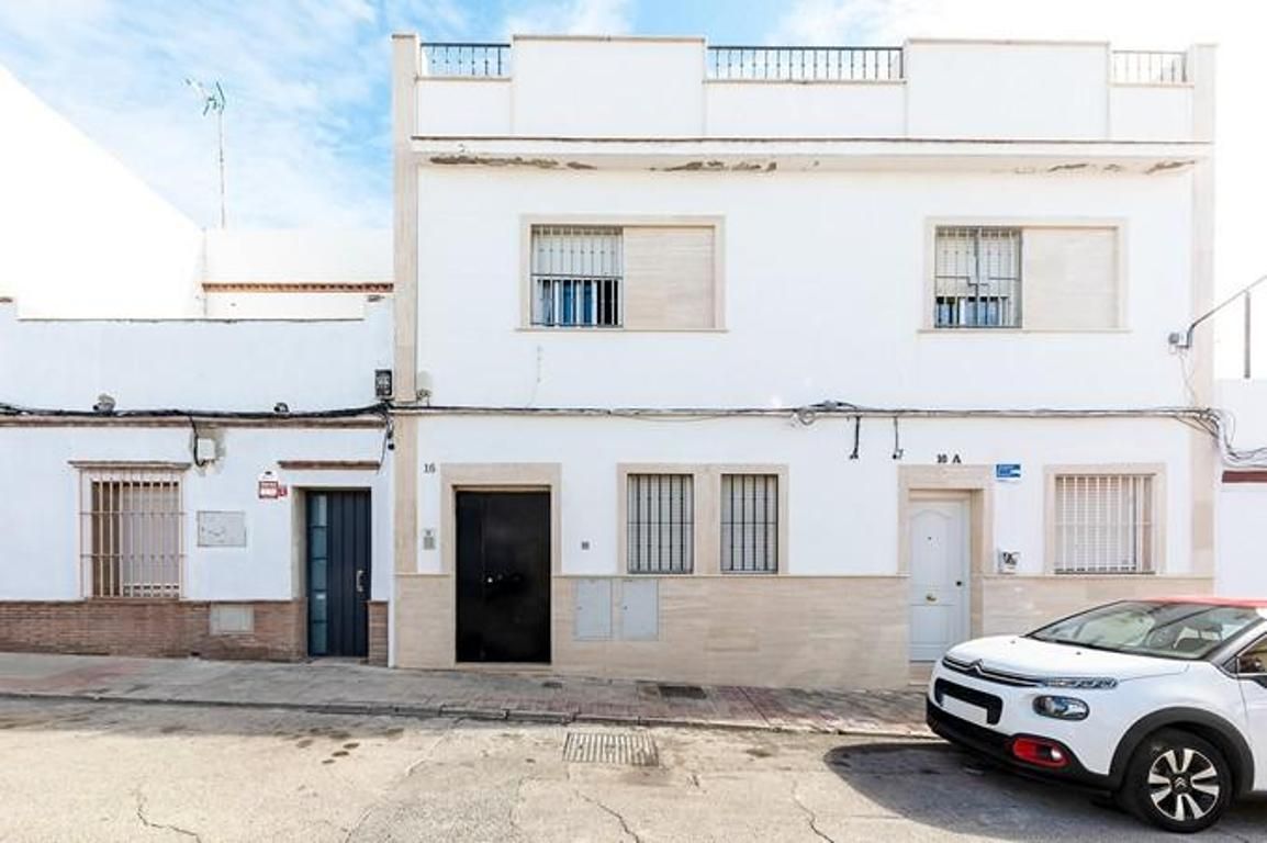 Exterior view of Box room for sale in Alcalá de Guadaira