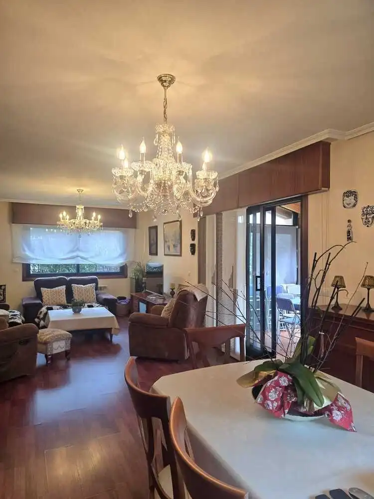Casa con piscina en venta en A Malata - Catabois - Ciudad Jardín, imagen 13
