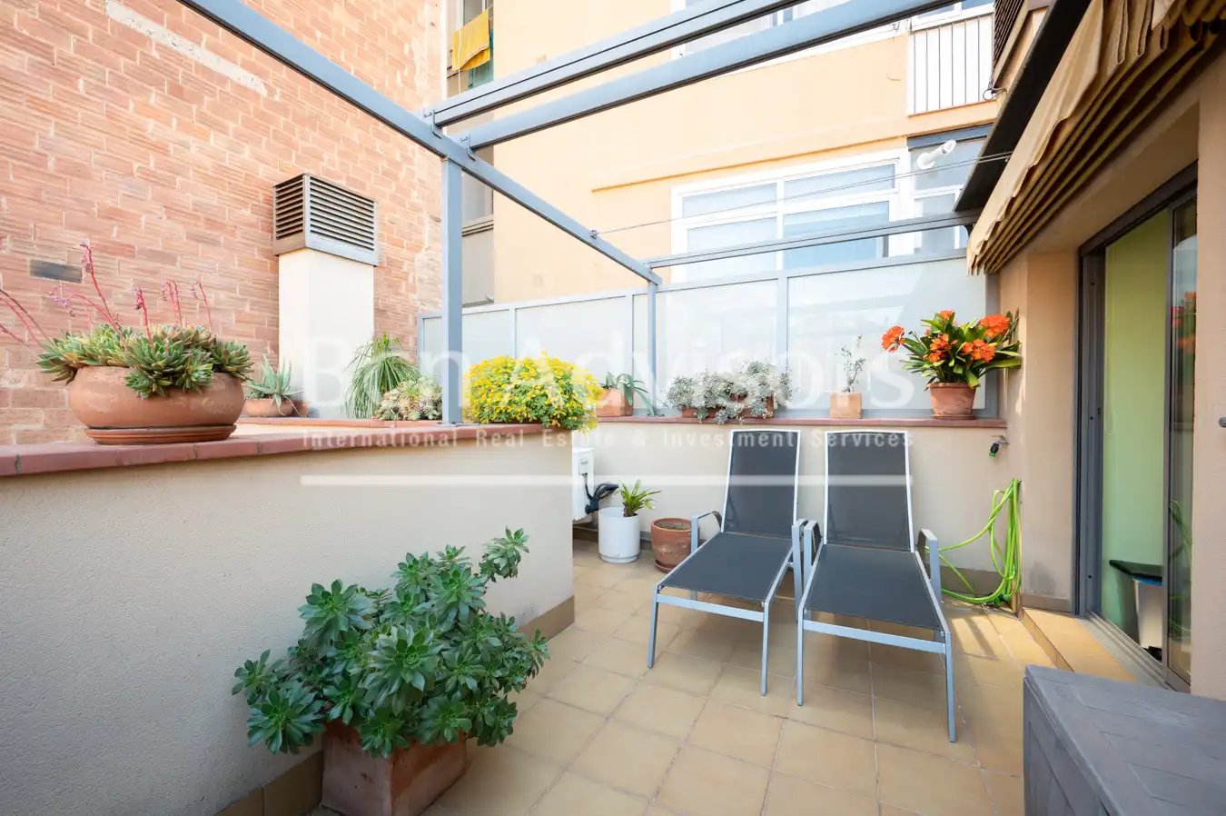 Casa a schiera con terrazza in vendita a Passatge de Puigmadrona, imagen 36