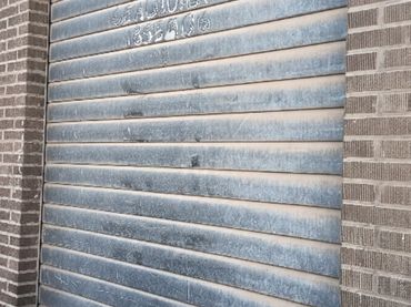 Local comercial en venta en Passeig d'Aragó 94