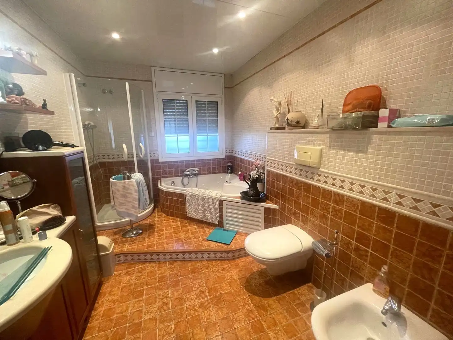 Bany de Casa o xalet en venda en Castellbisbal amb Terrassa i Piscina