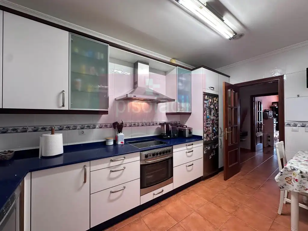 Kitchen of Flat for sale in Lugo