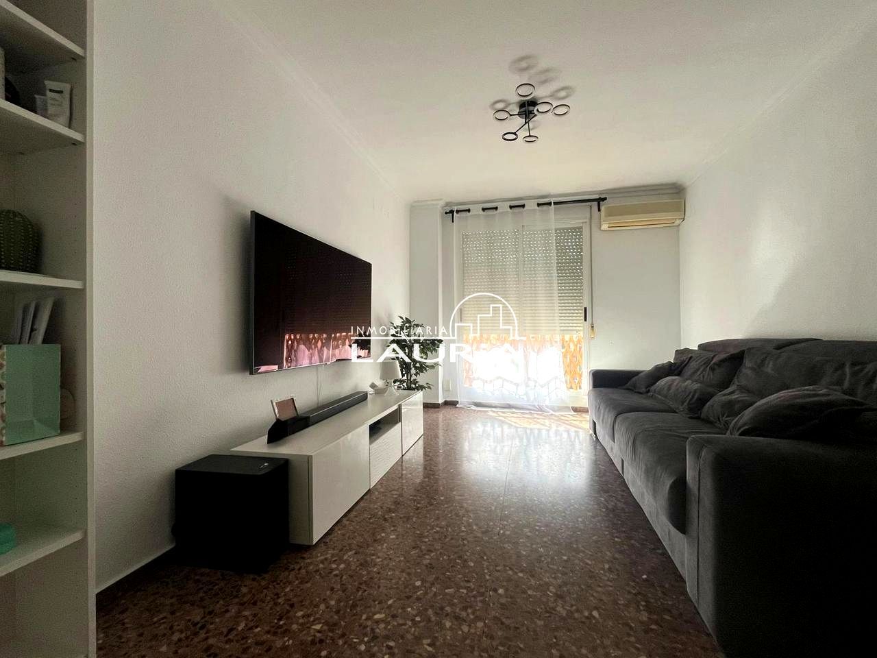 Living room of Flat for sale in Alfafar  with Air Conditioner and Terrace