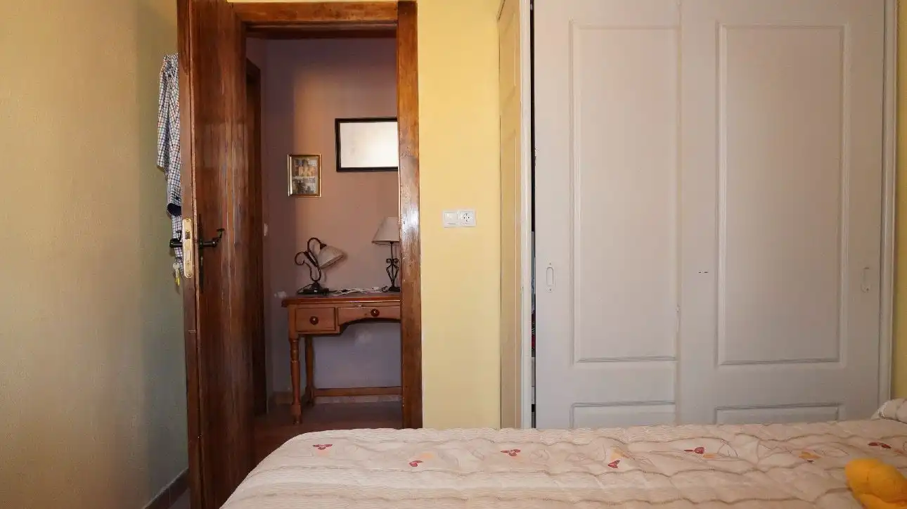 Habitación de Finca rústica en venta en Motril con Terraza, Piscina y Amueblado
