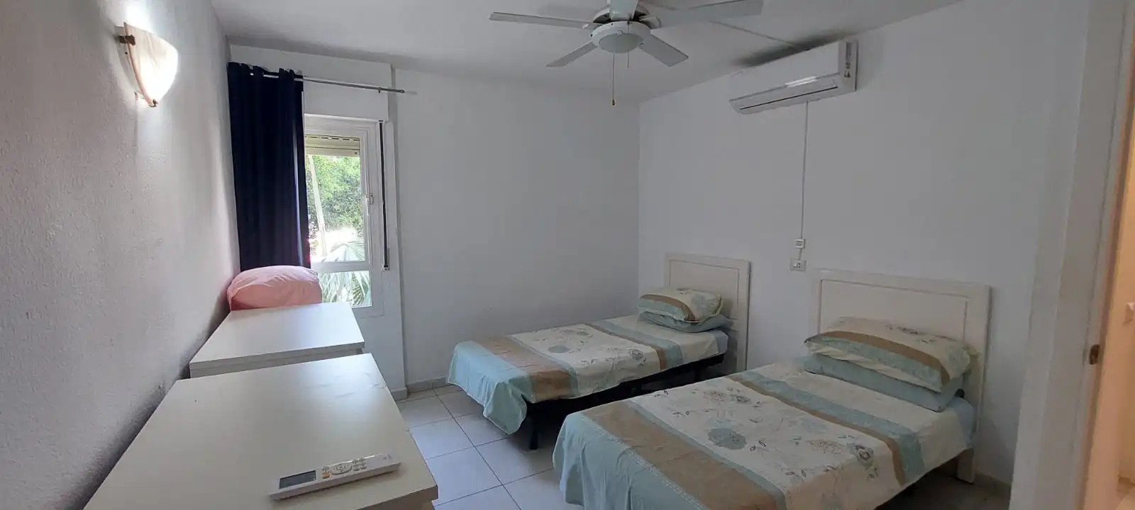 Bedroom of Apartments for sale in Benalmádena  with Air Conditioner, Terrace and Furnished