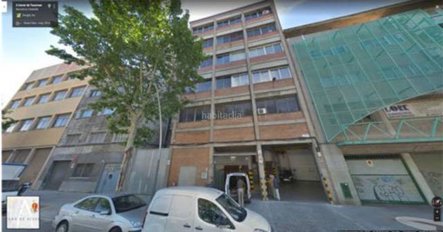 Nave industrial en Venta en Baró de Viver