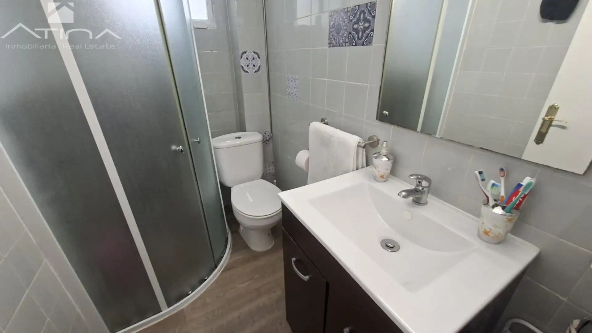 Baño de Apartamento en venta en Bellreguard con Aire acondicionado, Calefacción y Amueblado