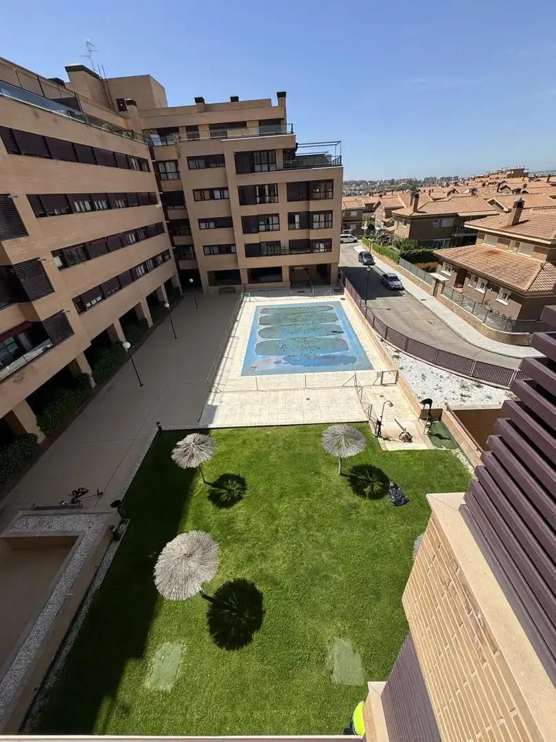 Piscina de Pis de lloguer en Guadalajara