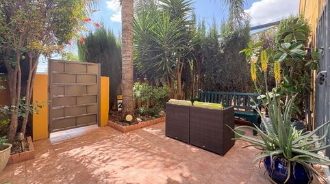 Foto 2 de Casa adosada en venta en Centro, Bétera