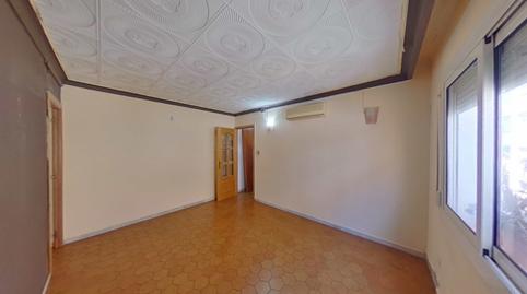 Foto 2 de Apartament en venda a Calle Calderón de la Barca, Núm.48, Pl.4, Pt.2. Ru, -1, Mercat, Rubí