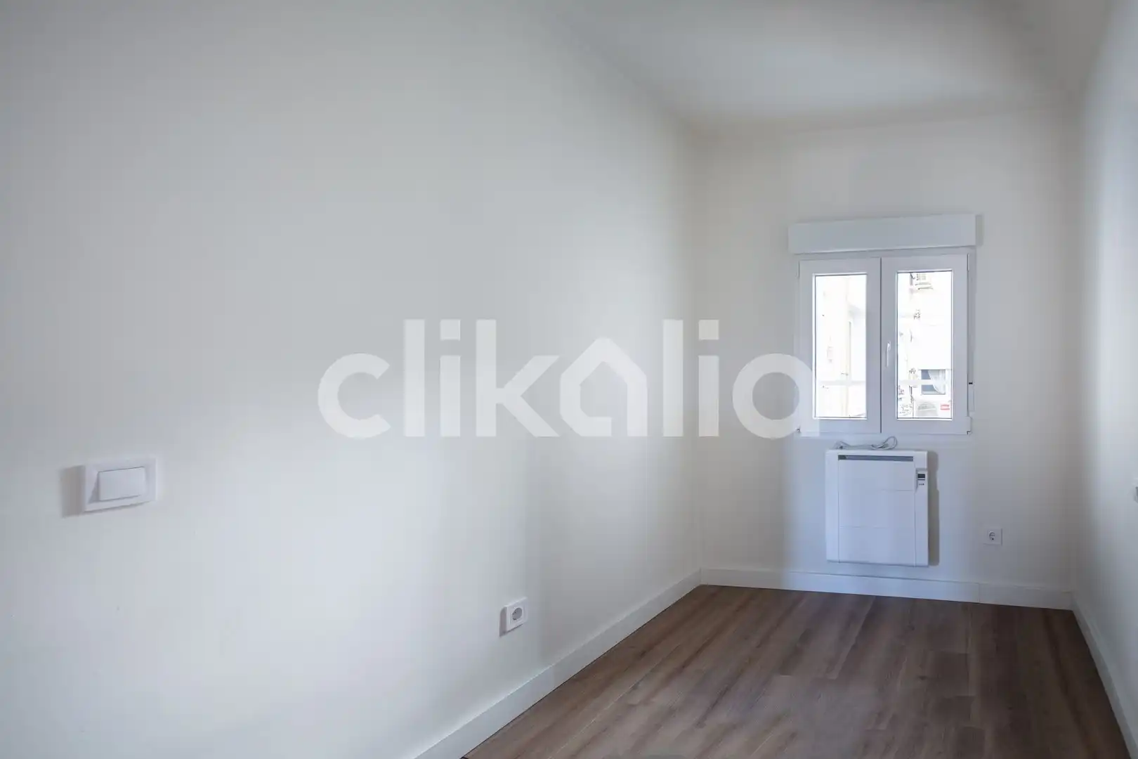 Schlafzimmer von Wohnung zur Miete in Villaverde