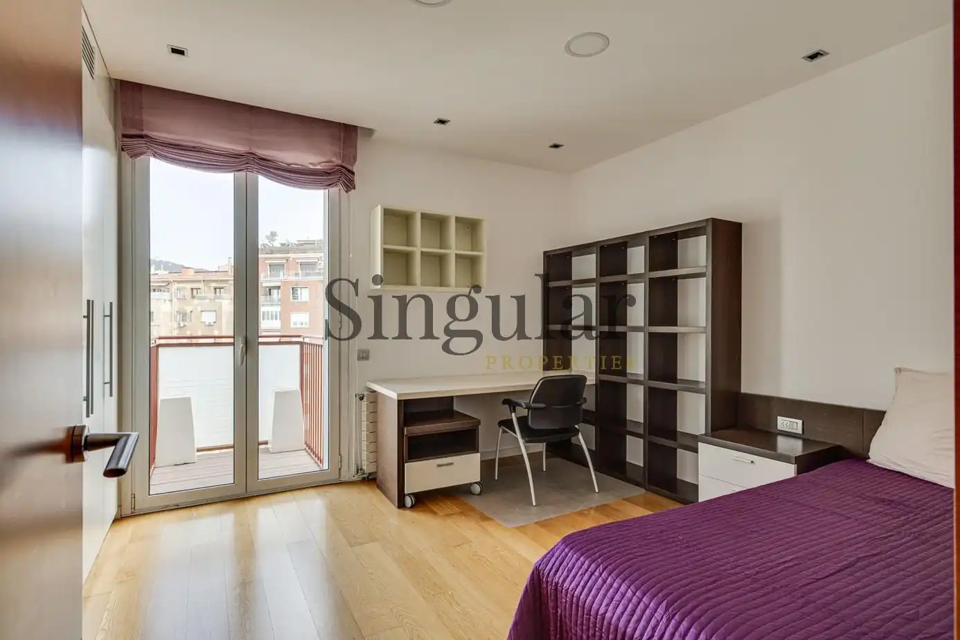 Habitación de Ático en venta en Barcelona con Calefacción, Parquet y Terraza