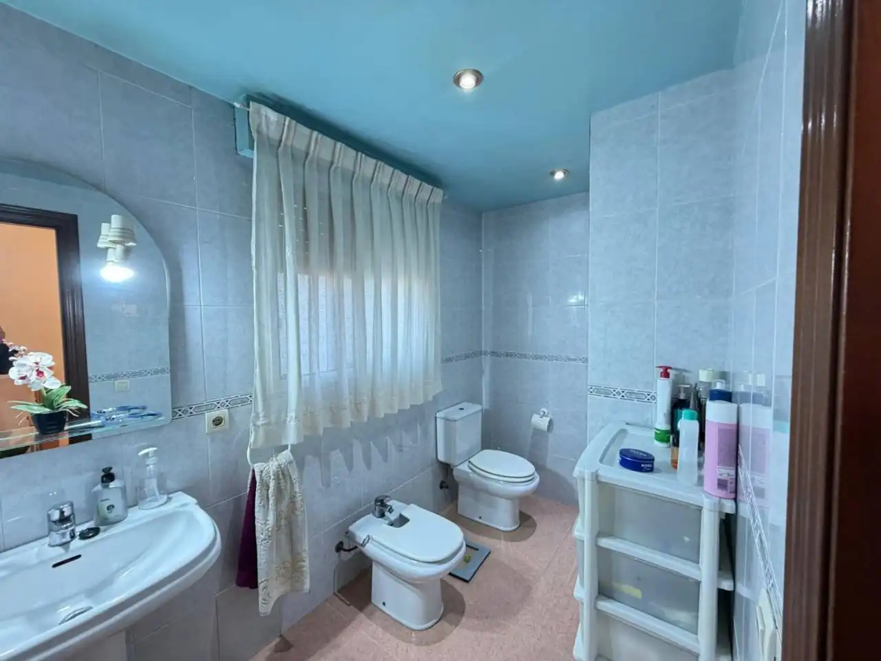 Bathroom of Duplexes for sale in Castellón de la Plana / Castelló de la Plana  with Air Conditioner, Terrace and Storage room