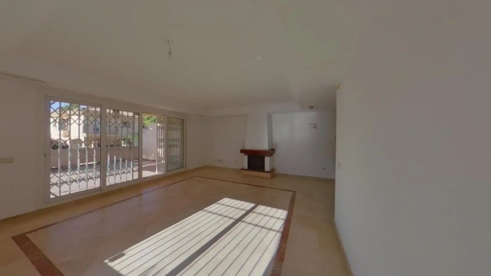 Habitatge en venda a C/ Ópalo de Riviera, imagen 3