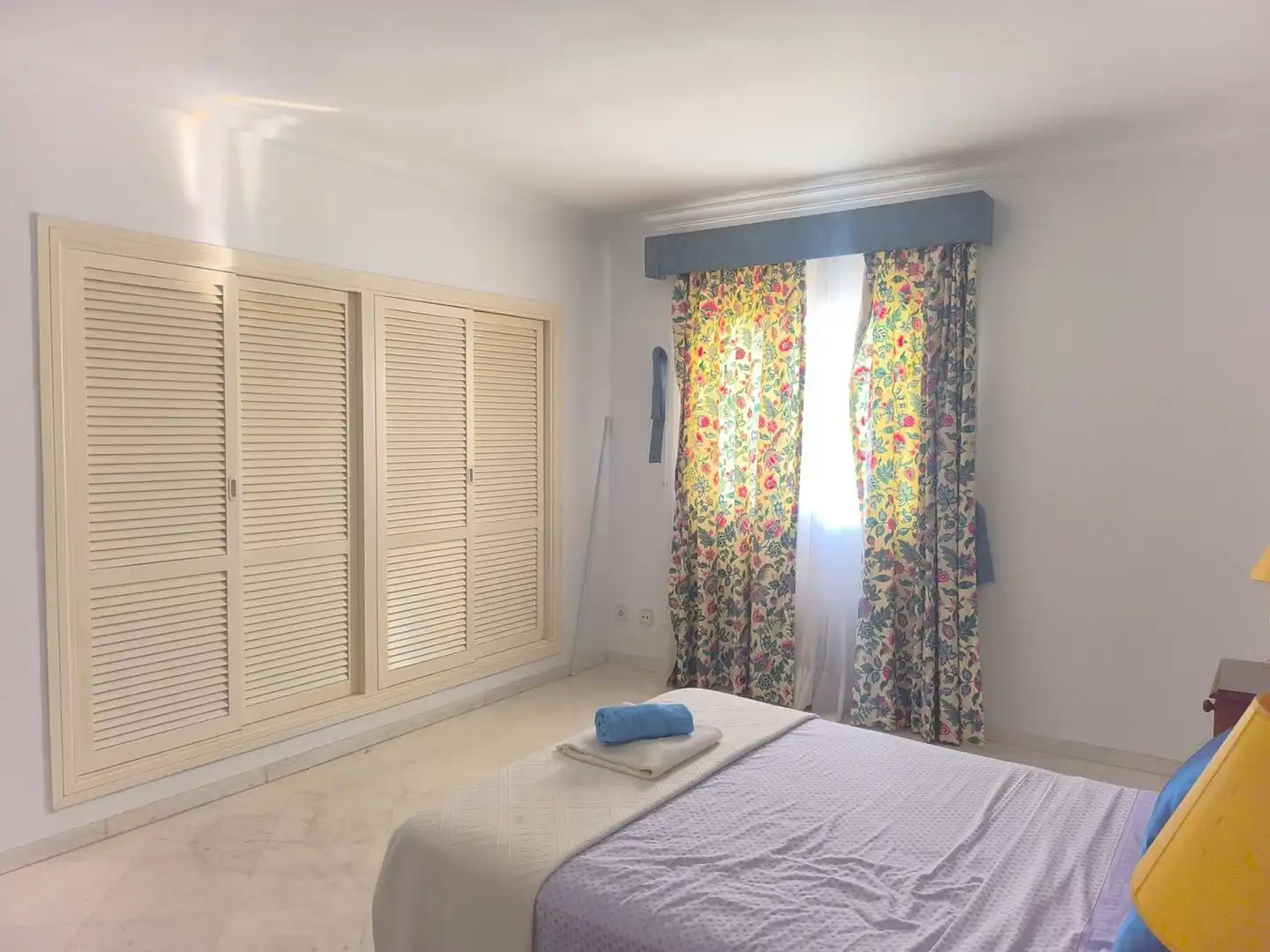Bedroom of Flat for rent in Marbella  with Private garden, Terrace and Storage room