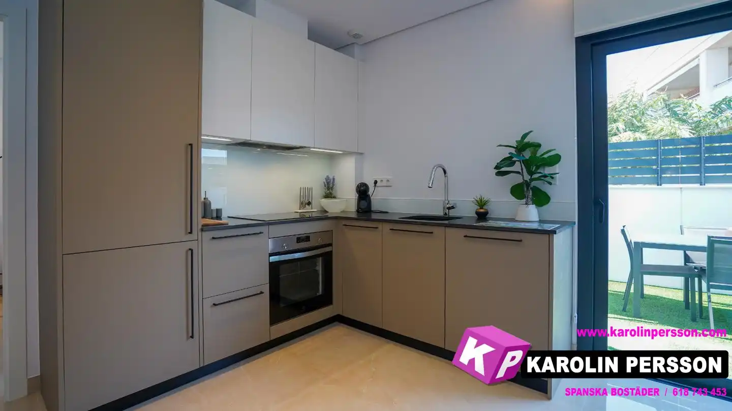 Bungalow con piscina en venta en Antonia García Andreu, imagen 7