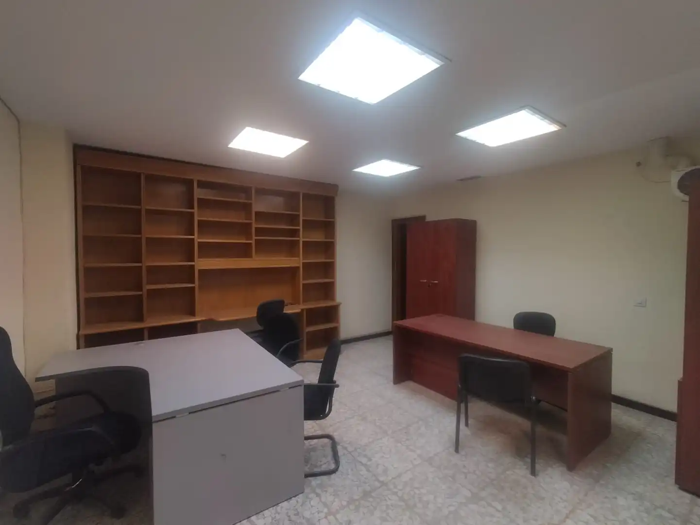 Ufficio con ascensore in affitto a Centro, imagen 20