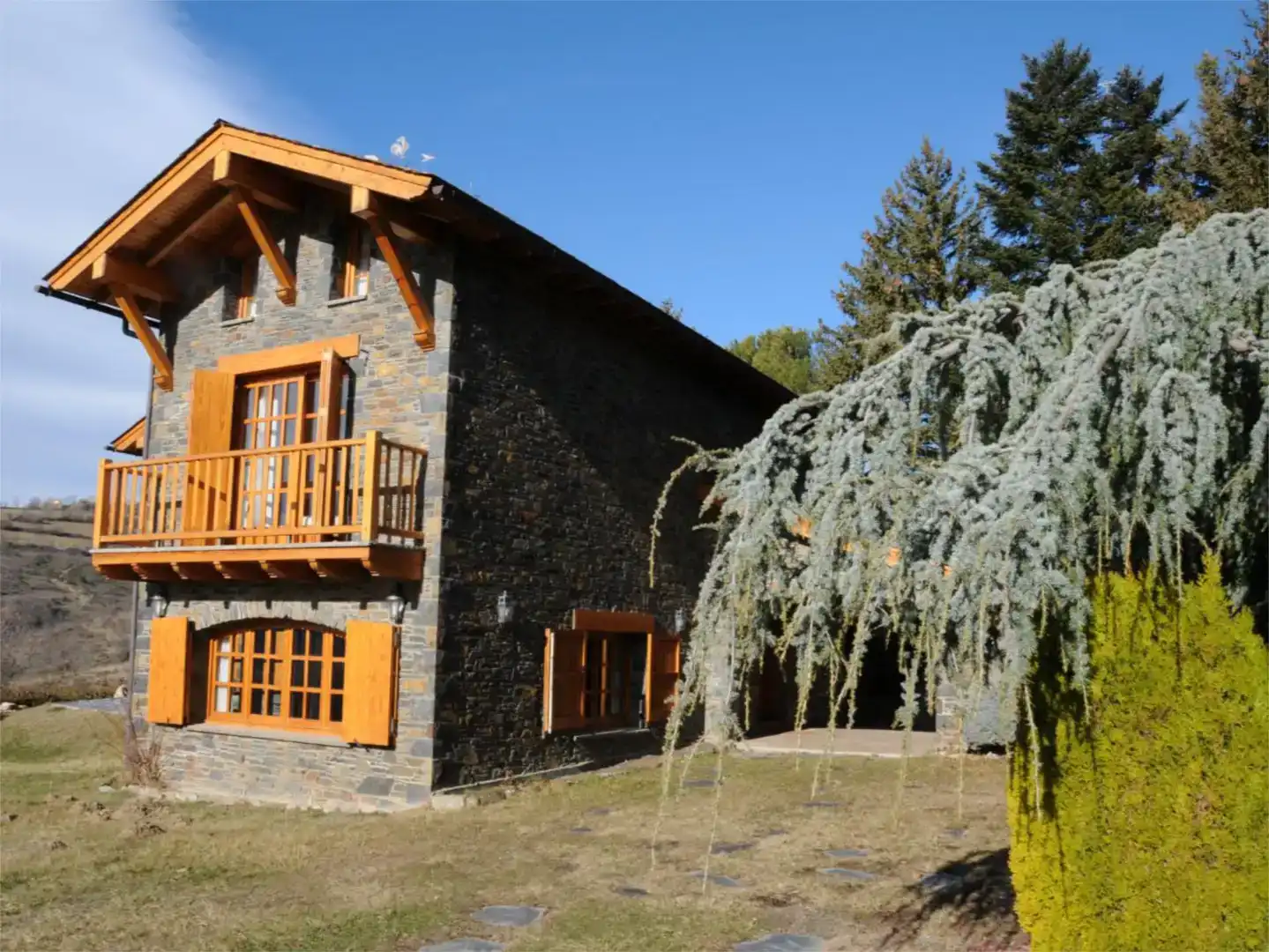 Vista exterior de Finca rústica en venda en Ger amb Balcó