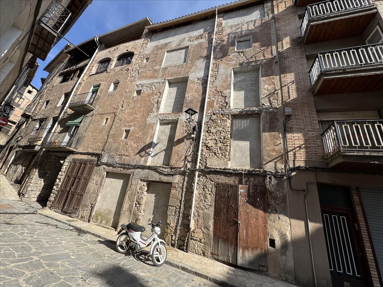 Vista exterior de Casa o xalet en venda en La Pobla de Lillet