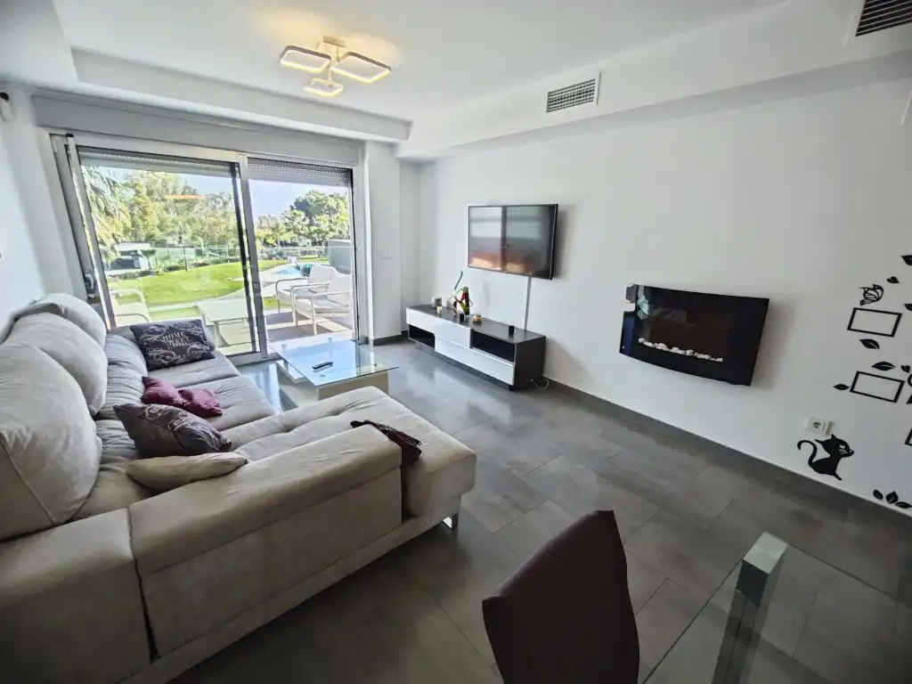 Apartament en venda a Calle Pico Alcazaba, imagen 4