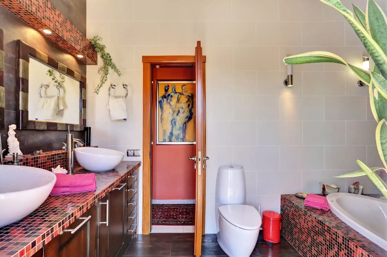 Bany de Casa o xalet en venda en La Oliva amb Jardí privat, Terrassa i Traster
