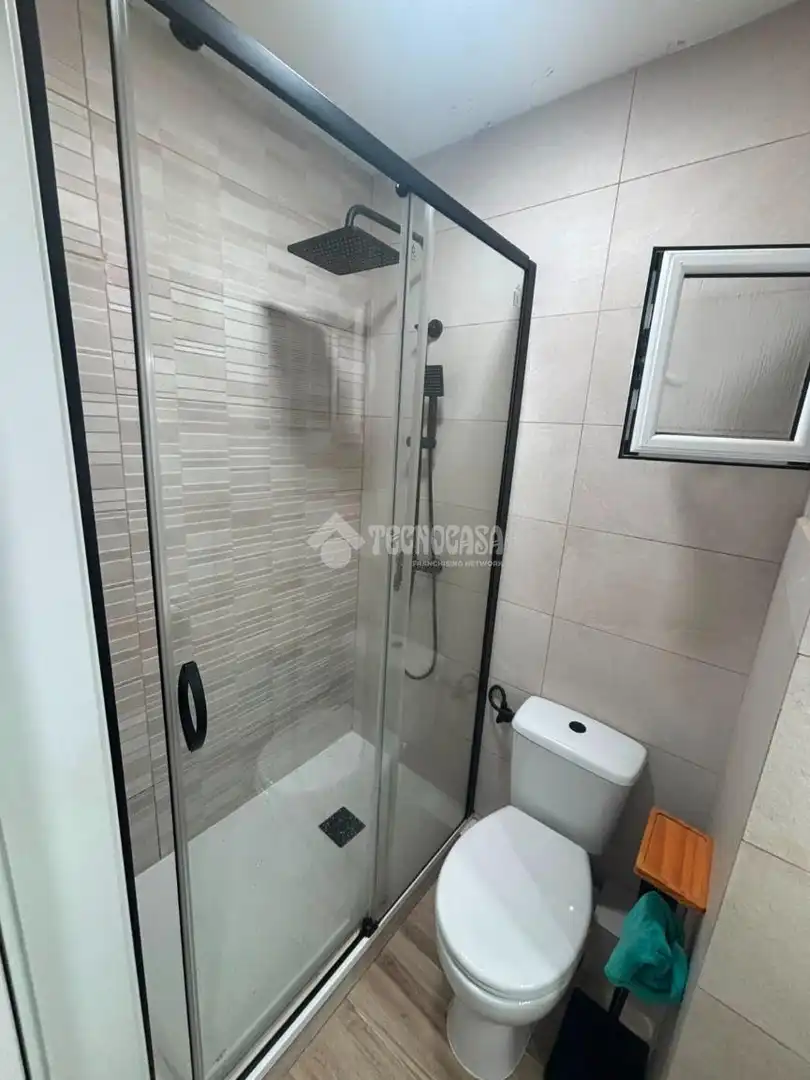 Flat for sale in Sant Andreu, imagen 4