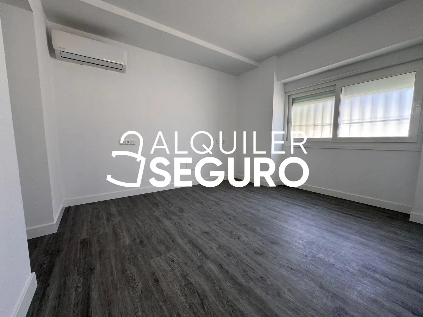 Estudio de alquiler en Juan Zofio, Almendrales
