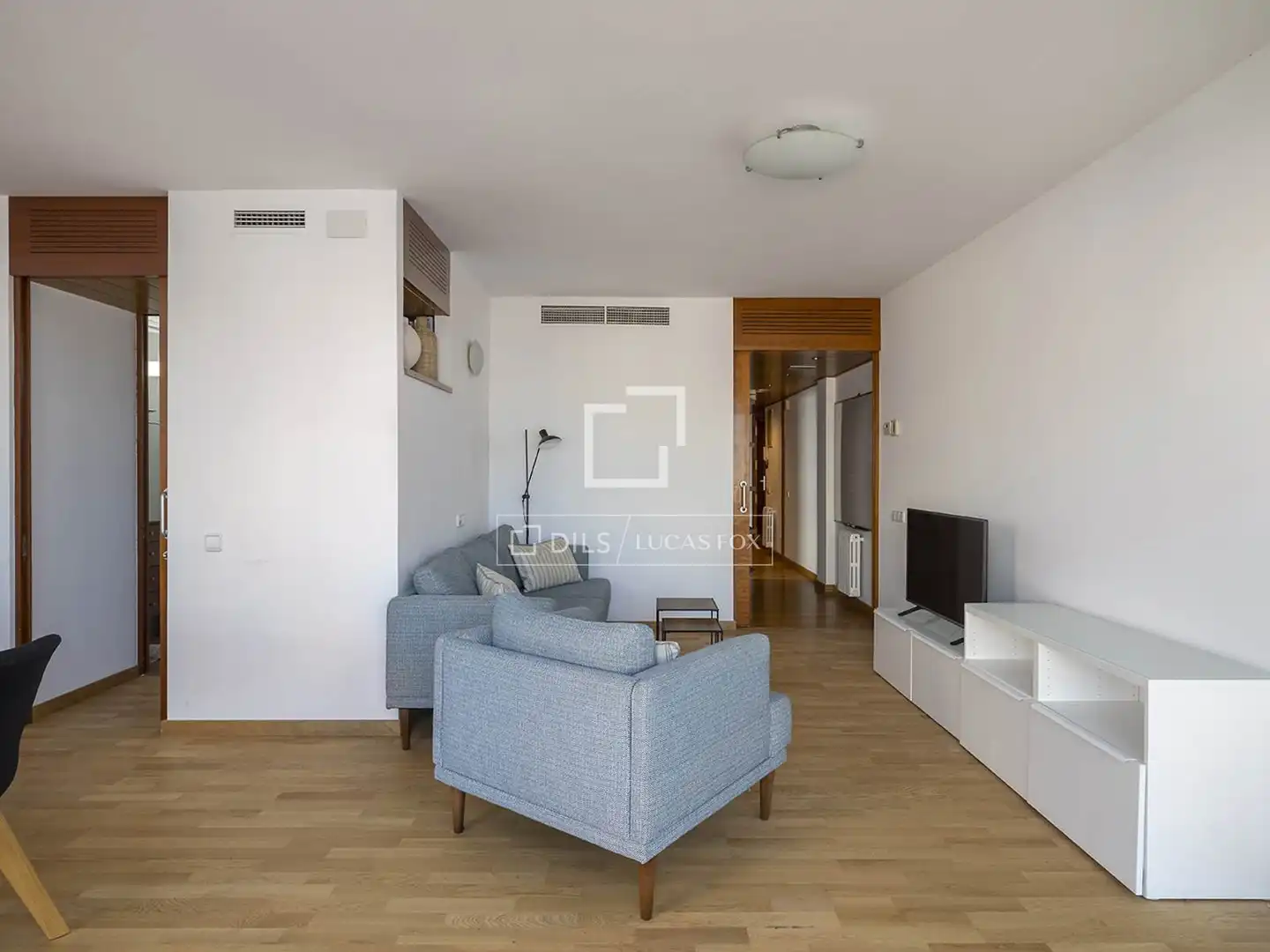 Sala d'estar de Àtic de lloguer en Barcelona amb Aire condicionat, Calefacció i Parquet