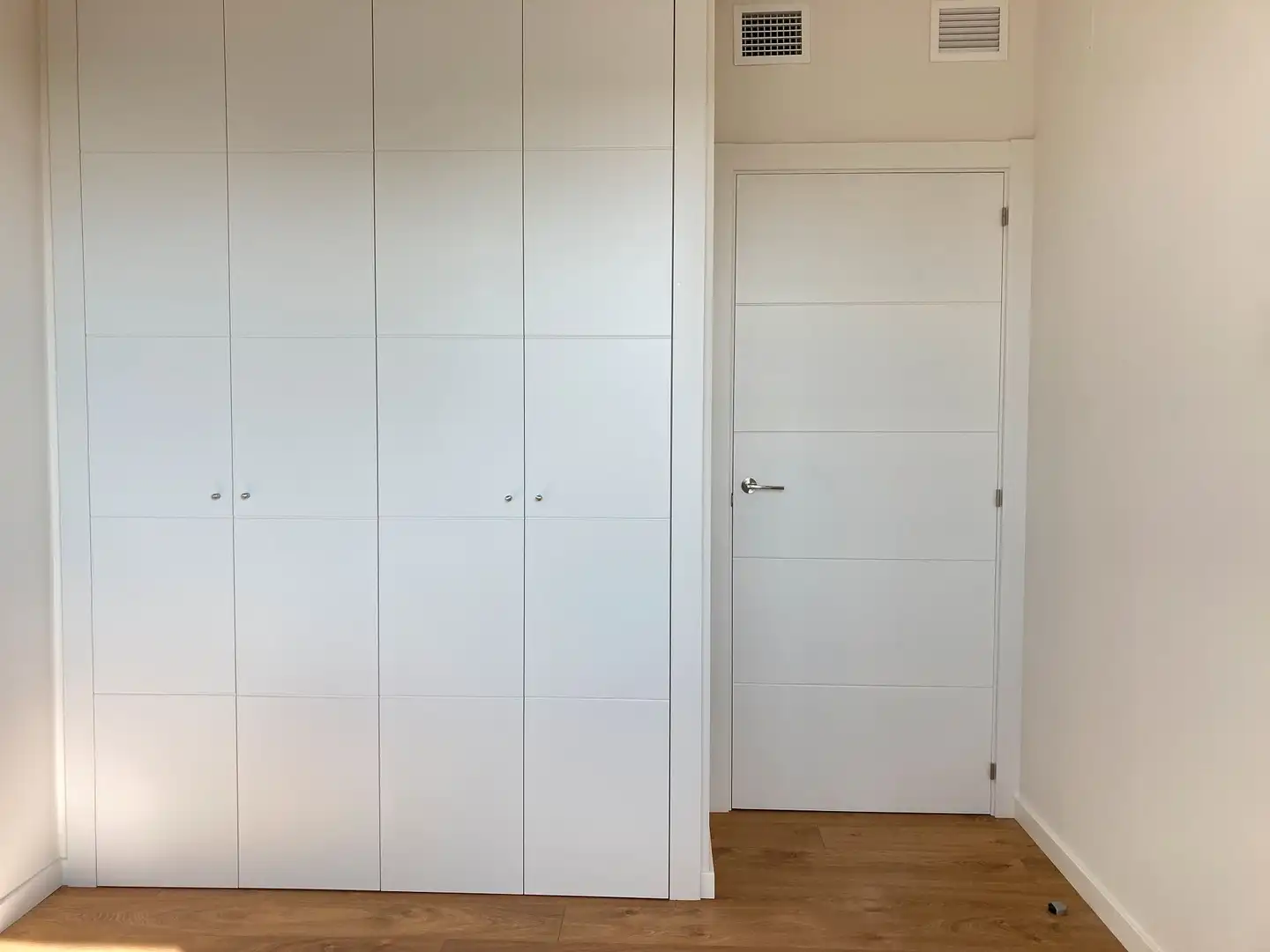 Habitación de Piso de alquiler en Sant Adrià de Besòs con Calefacción, Parquet y Terraza