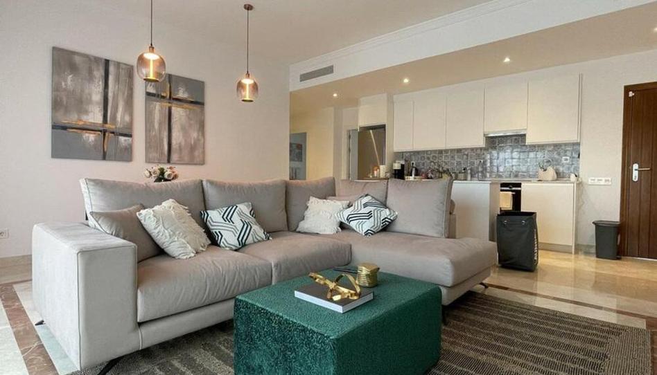 Foto 1 de Apartament de lloguer a El Paraíso, Málaga