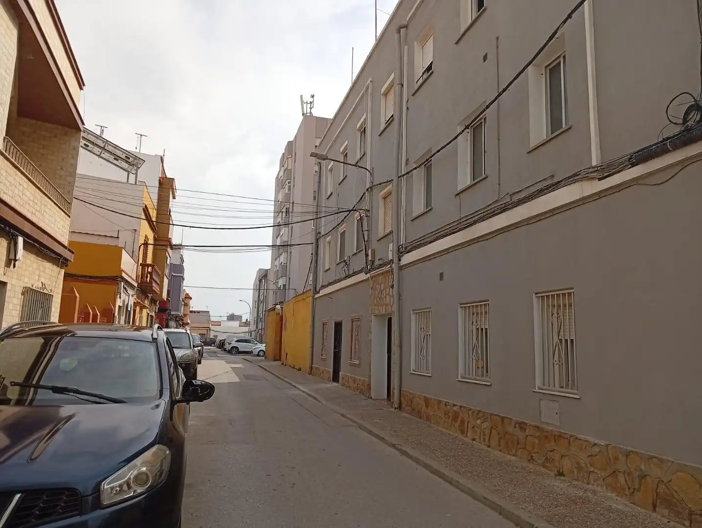 Vista exterior de Pis en venda en La Línea de la Concepción