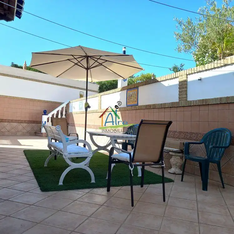 Jardín de Casa o chalet en venta en Almonte con Aire acondicionado, Calefacción y Jardín privado