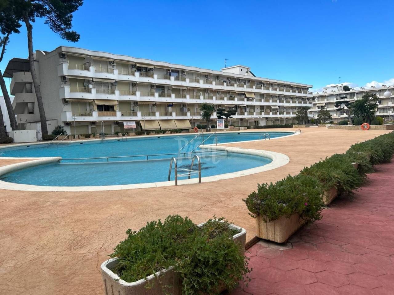 Flat for sale in DIPUTACIÓ, Els Esquirols