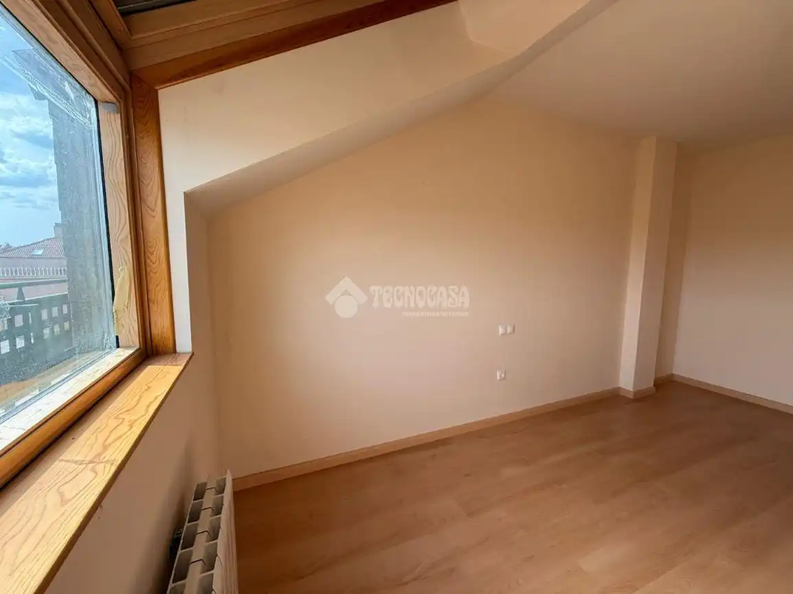 Ático en venta en Villanubla con Calefacción, Parquet y Terraza