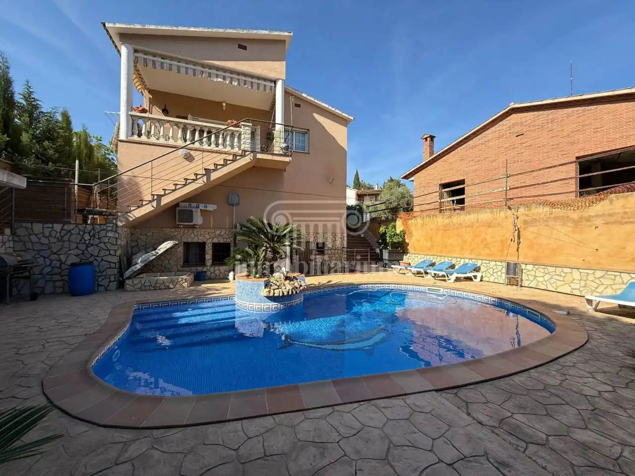 Houses for sale in Calle Flor, Mas Mora - Sant Daniel
