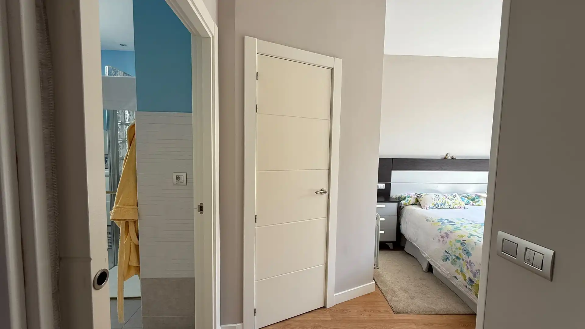 Habitación de Piso en venta en Bilbao  con Calefacción y Balcón