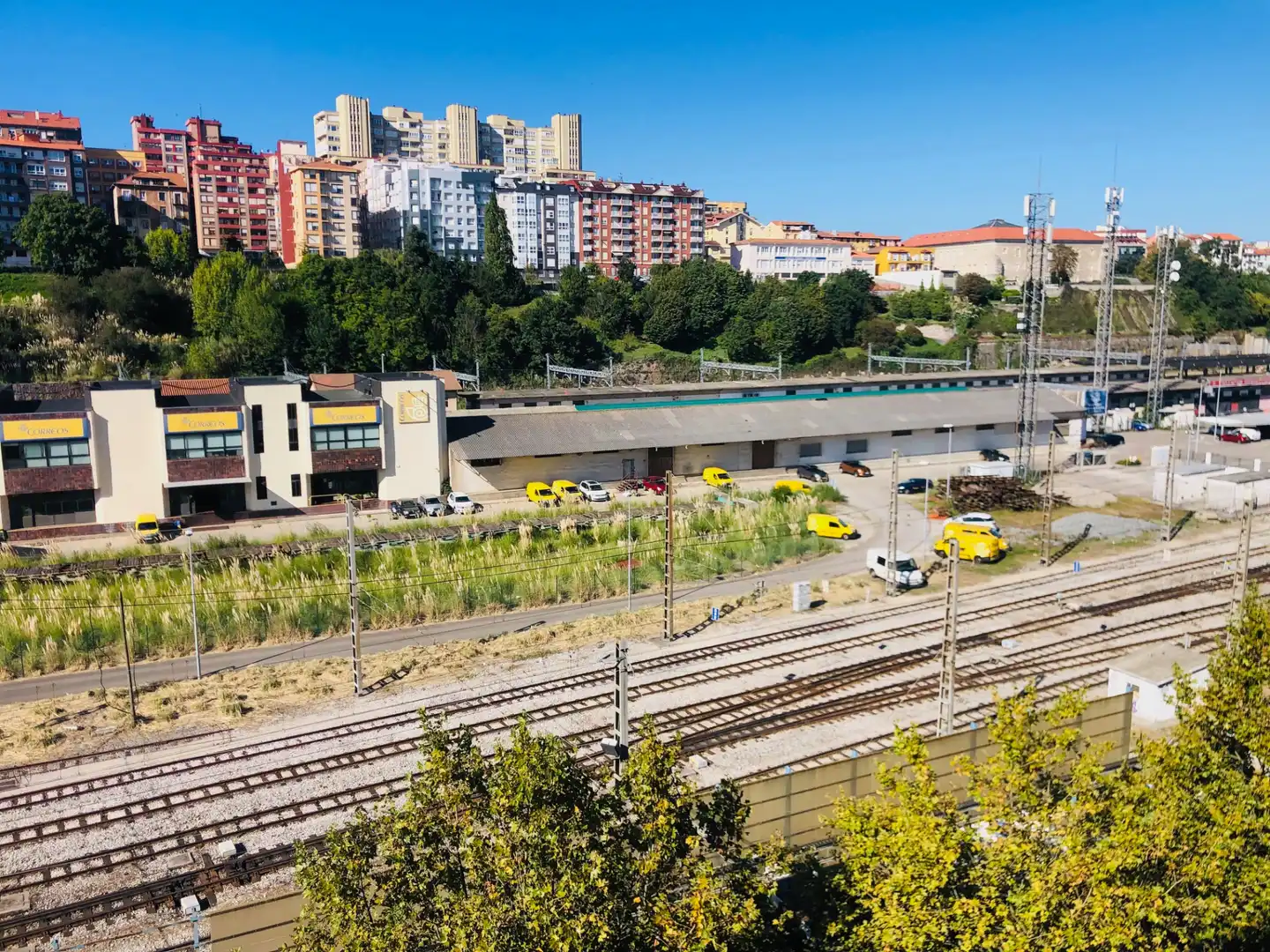 Vista exterior de Piso en venta en Santander con Calefacción y Amueblado