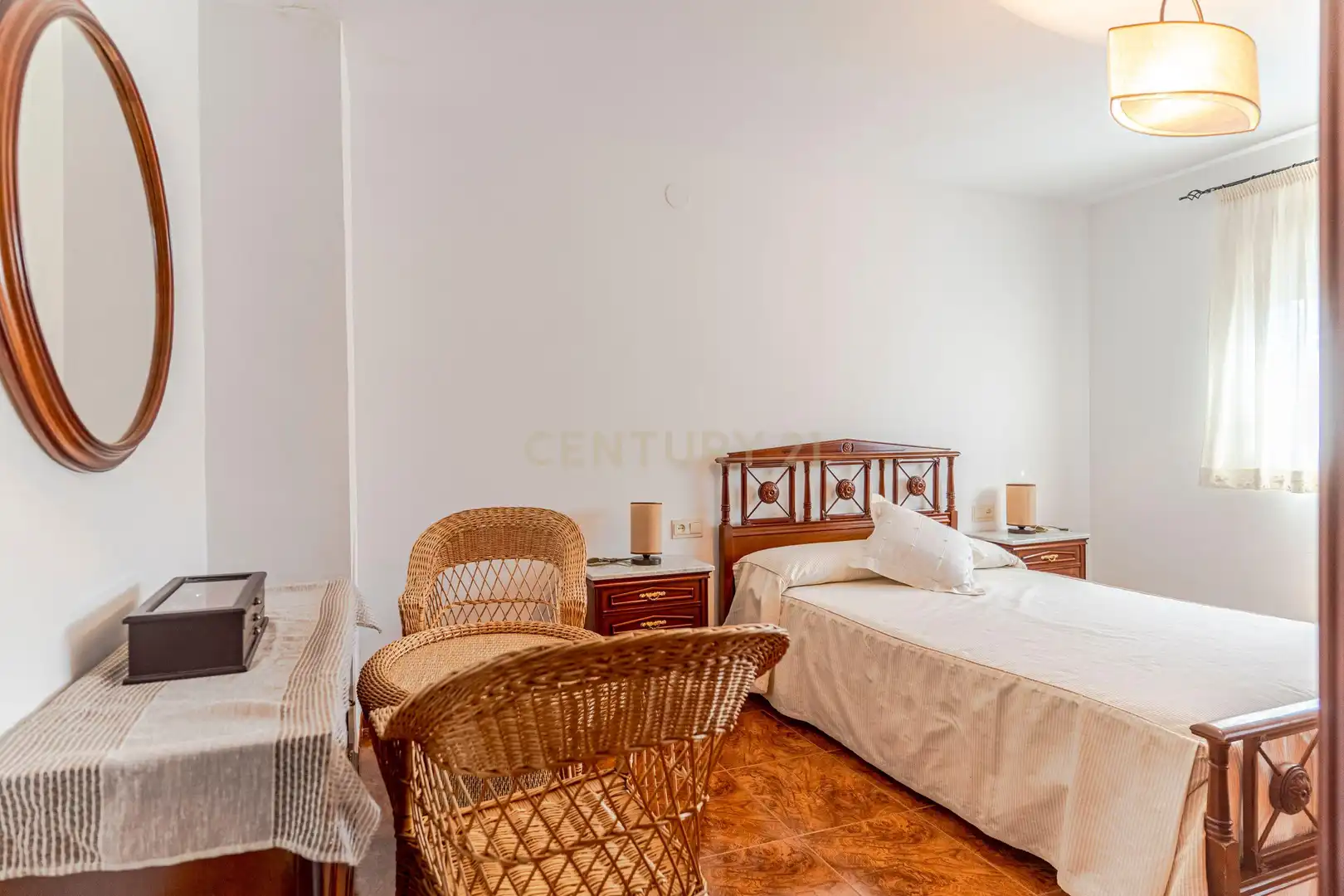 Habitación de Casa o chalet en venta en Güéjar Sierra con Jardín privado, Trastero y Piscina