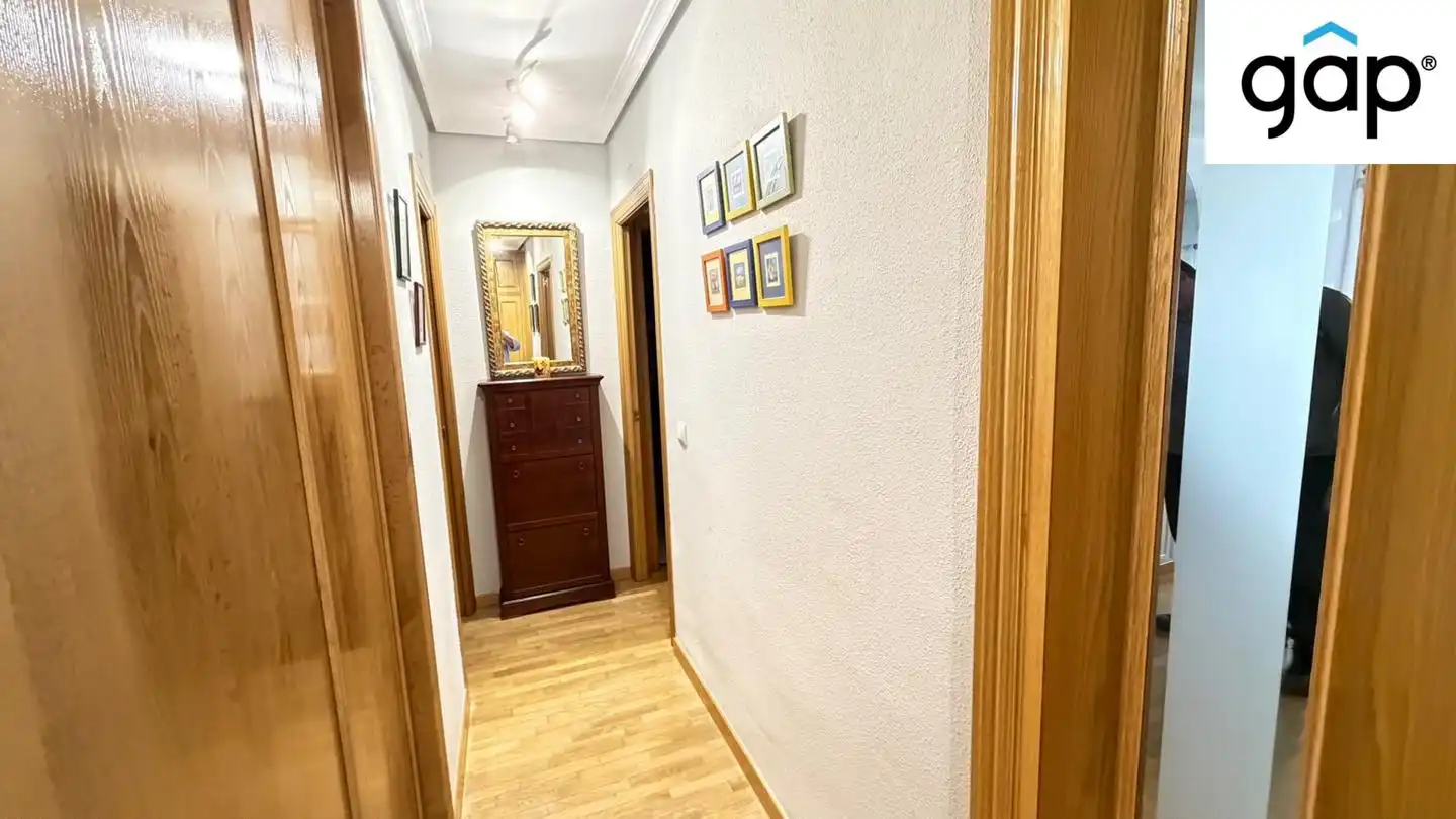 Wohnung mit Pool zur Miete in Calle Mercedes Escribano, imagen 8