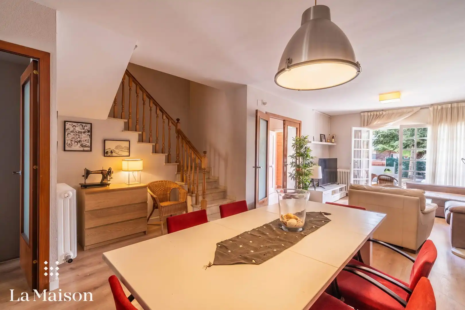 Comedor de Casa o chalet en venta en Premià de Mar con Calefacción, Jardín privado y Parquet