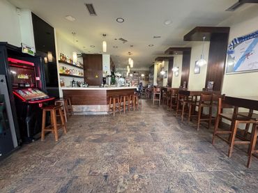 Local comercial en venda a Calle FCO VALES VILLAMARIN