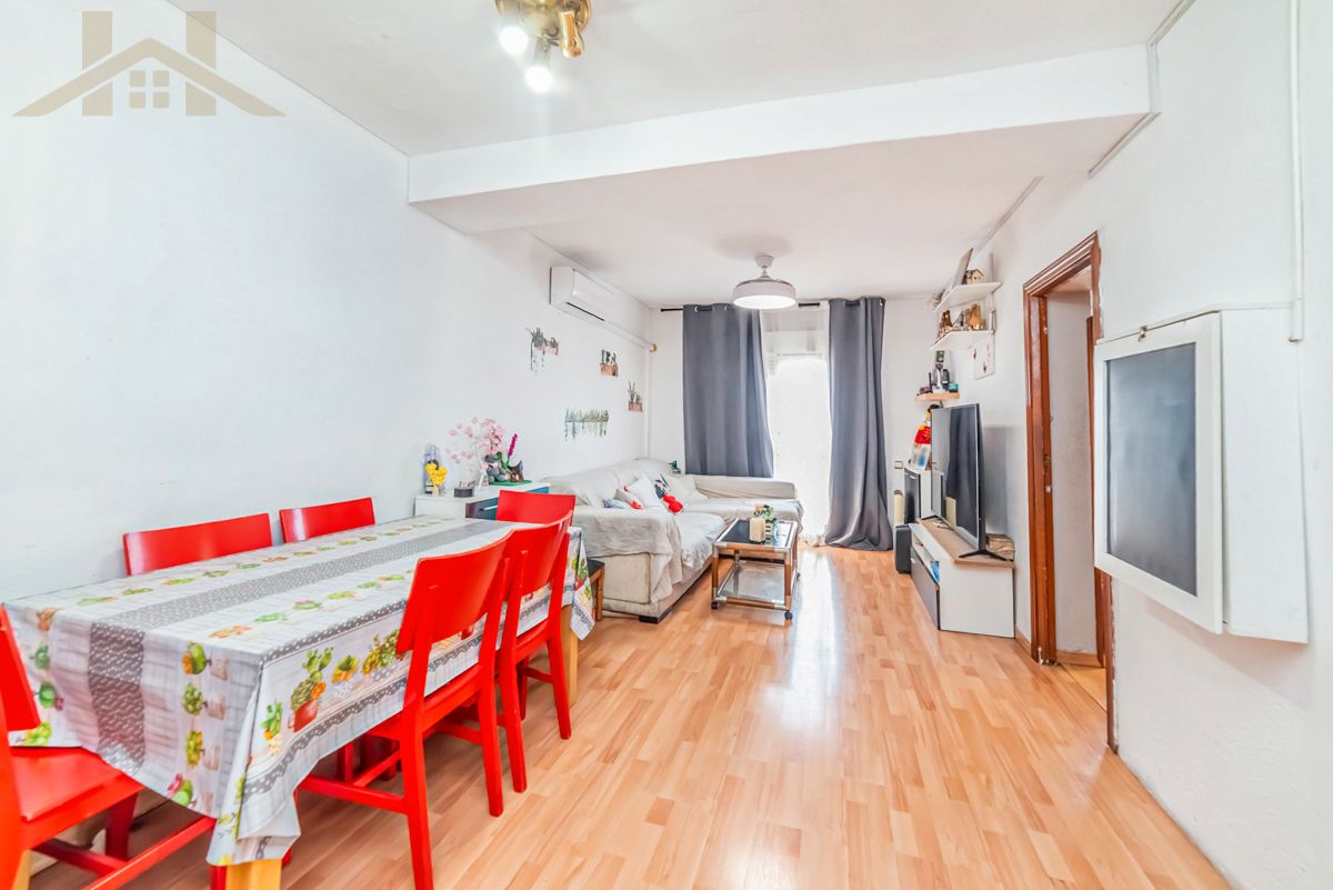 Exterior view of Flat for sale in Leganés  with Air Conditioner, Terrace and Furnished