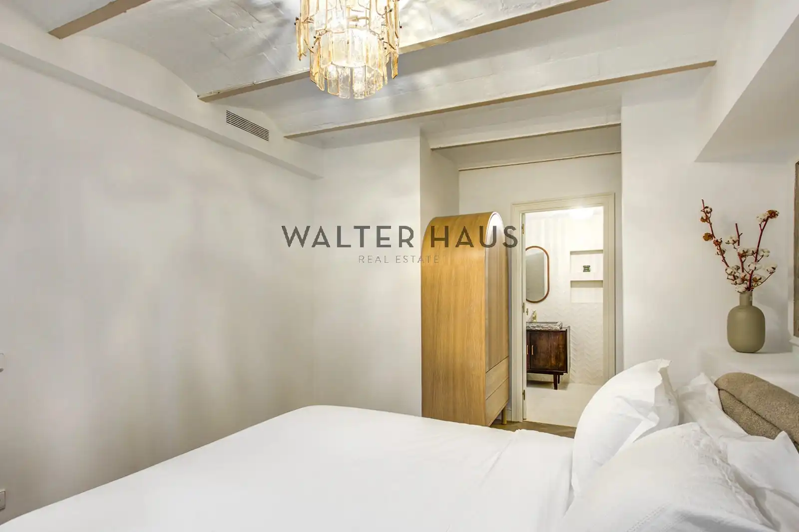 Habitación de Piso en venta en Barcelona con Terraza, Amueblado y Horno