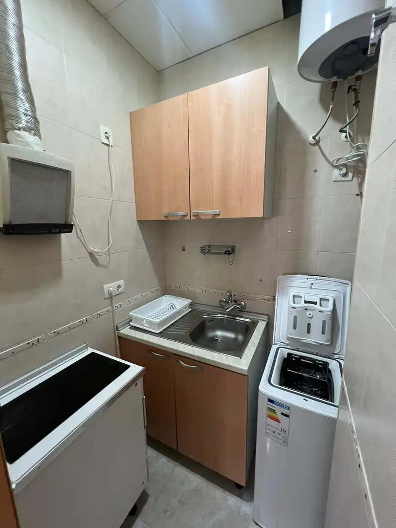 Study for rent in Calle Portería de Santo Domingo, San Matías - Realejo