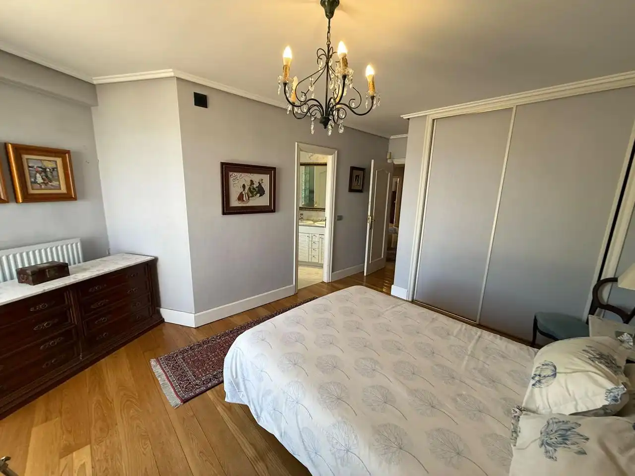 Habitación de Ático en venta en Castro-Urdiales con Calefacción, Parquet y Terraza