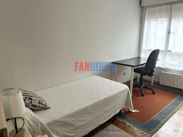 Wohnung zur Miete in Torcuato Fernández Miranda, El Bibio - Parque